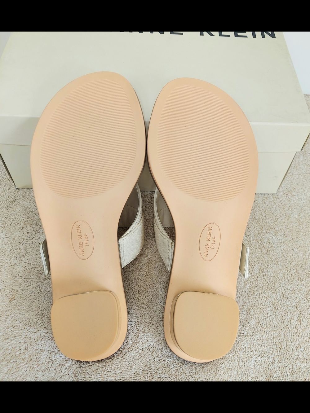 Anne Klein Ivory Thong Iflex Thessy Heel Sandal Women's Size 6.5 NWT Preppy - Picture 12 of 15
